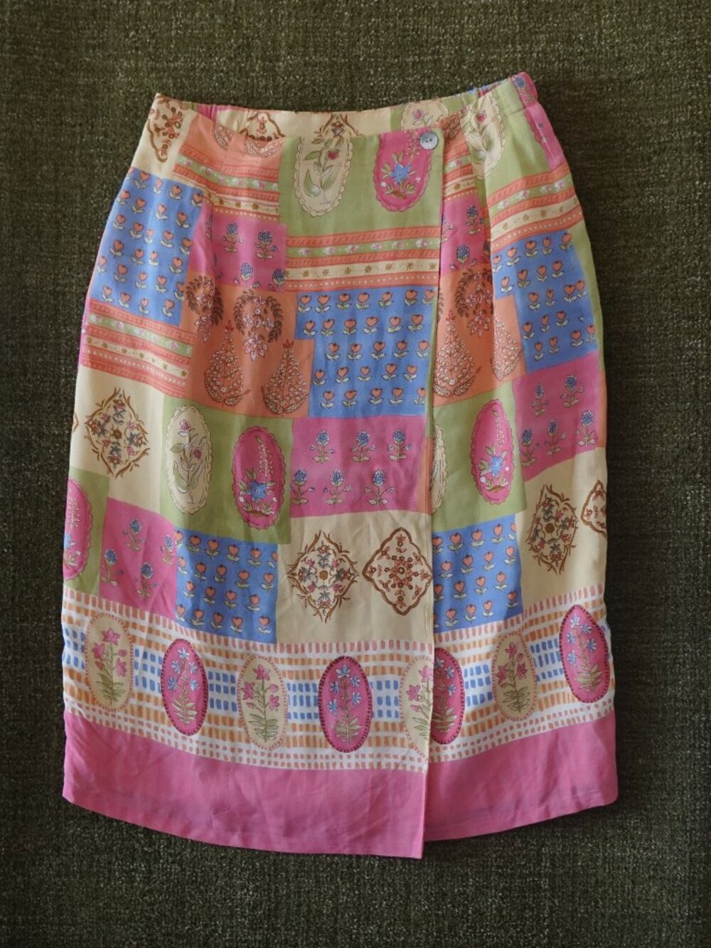 Vintage Susan Bristol pastel midi skirt Size 6